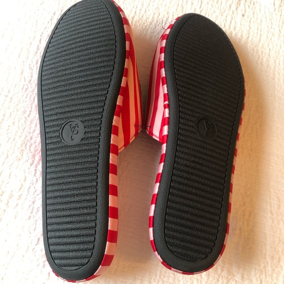 NWT Victoria’s Secret Pink & Red Striped Slippers | Size 9/10 - Picture 8 of 12
